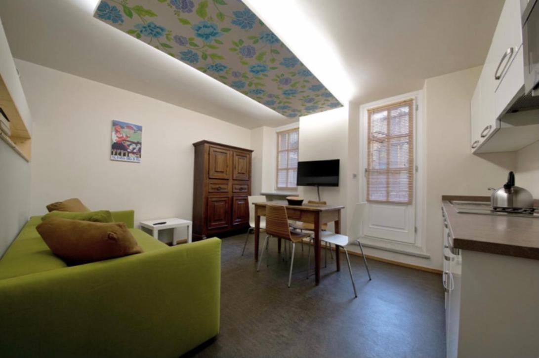 Aymon De Challant Appartement Aosta Exterior foto